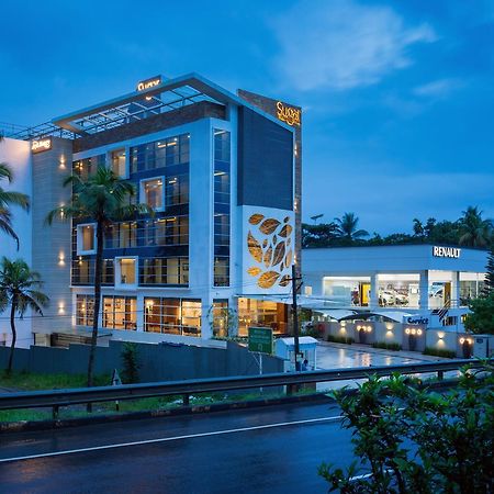 Sugar Business Hotel Kochi Exteriör bild