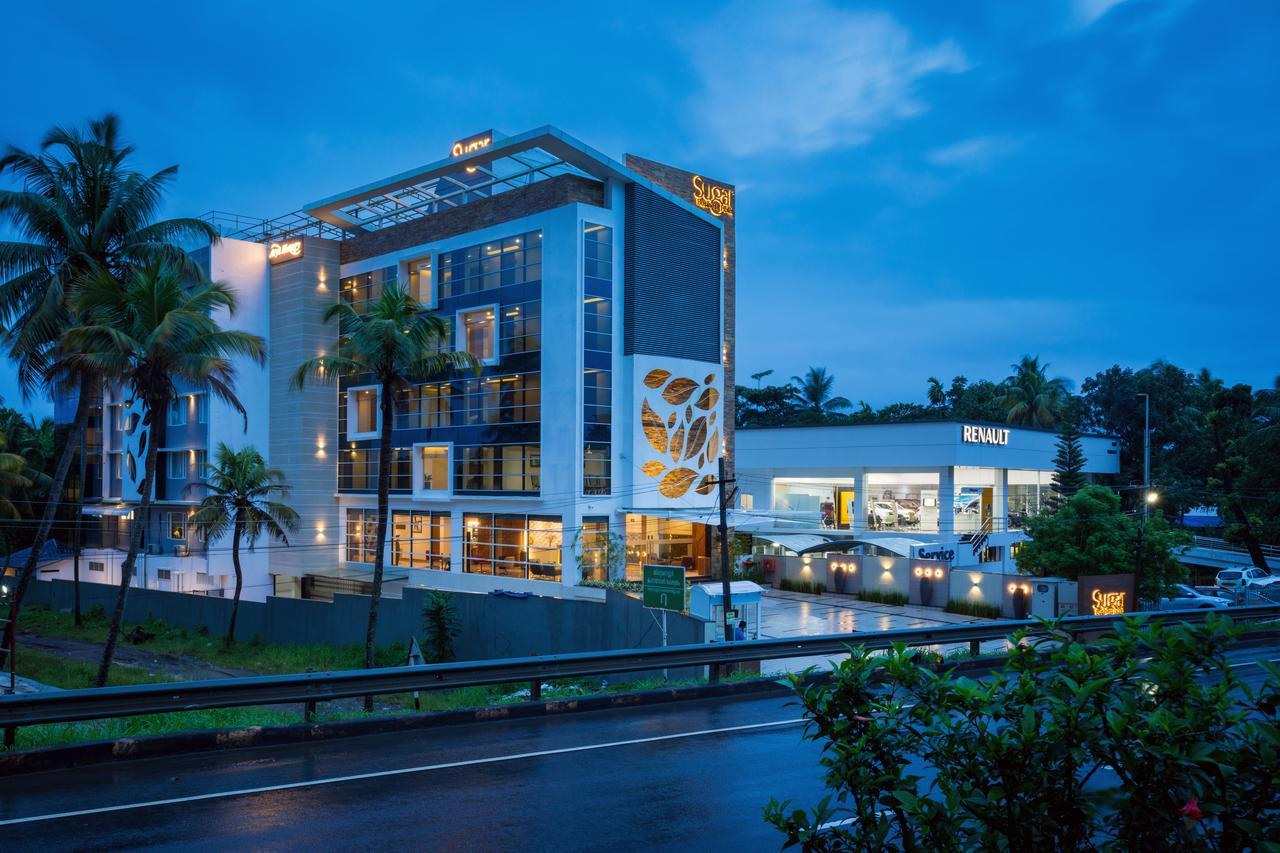 Sugar Business Hotel Kochi Exteriör bild