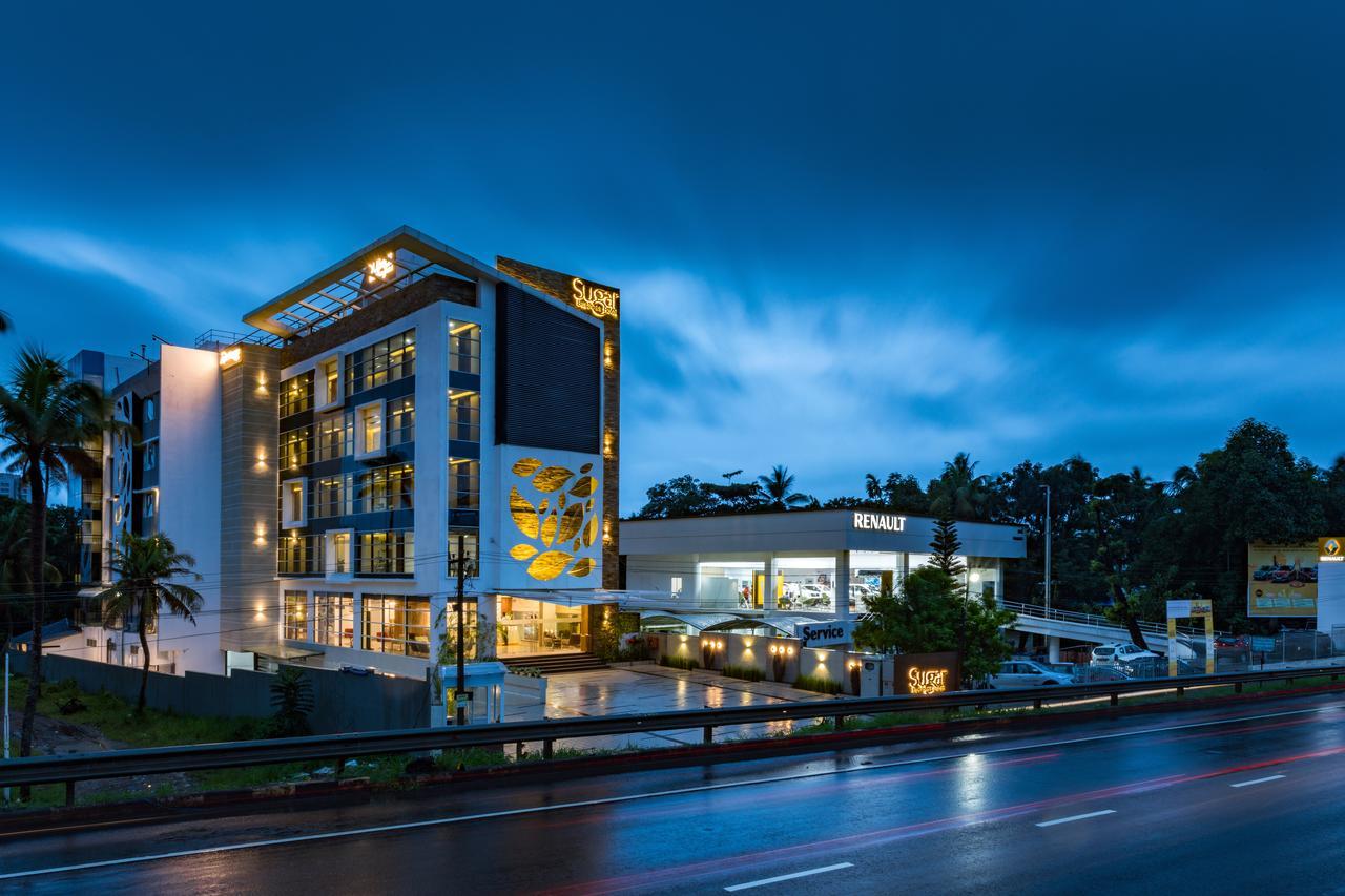 Sugar Business Hotel Kochi Exteriör bild